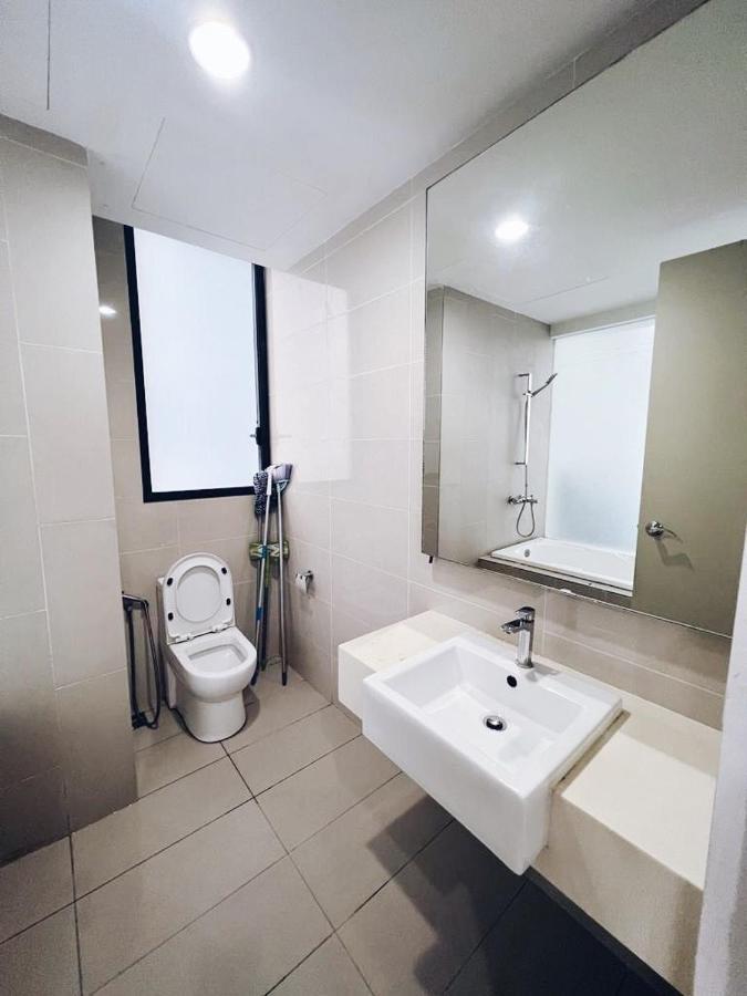 Connected Train 3 Bedrooms - Above Klgateway Mall 14 Kuala Lumpur Ngoại thất bức ảnh